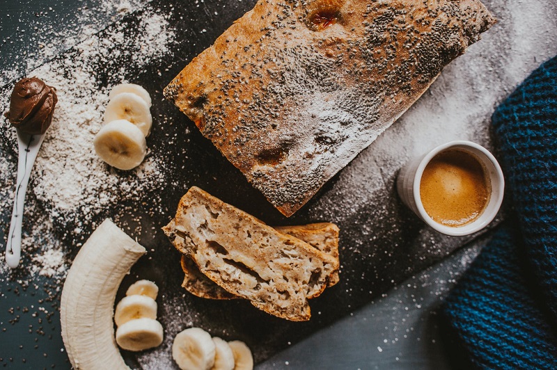 bolo de banana com cacau